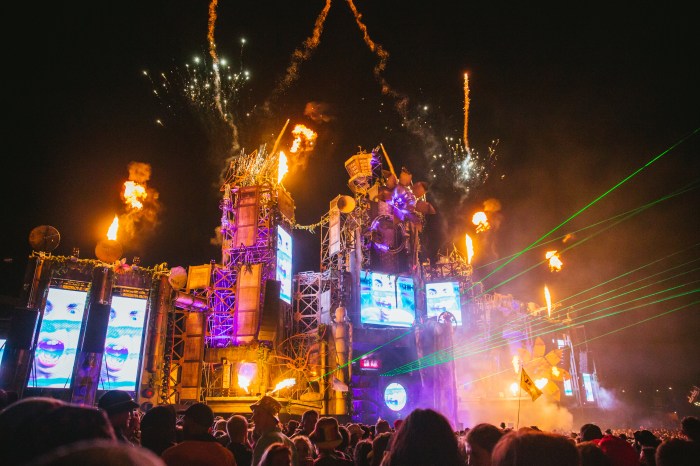 BT2019_Opening_Relic_Derekbremner-0950